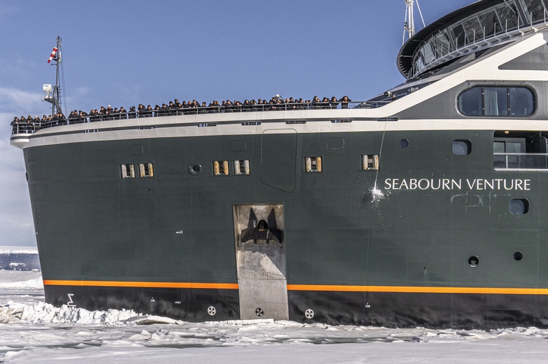 Venture_Seabourn_Antarctica